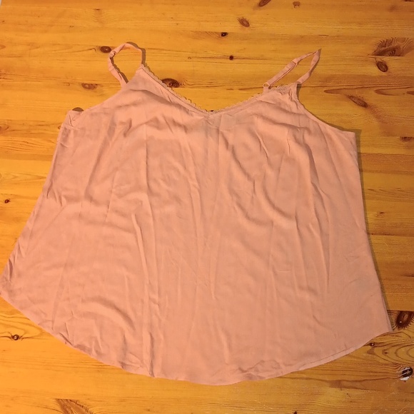 NWT Torrid pink tank lace camisole barbiecore - Picture 2 of 5